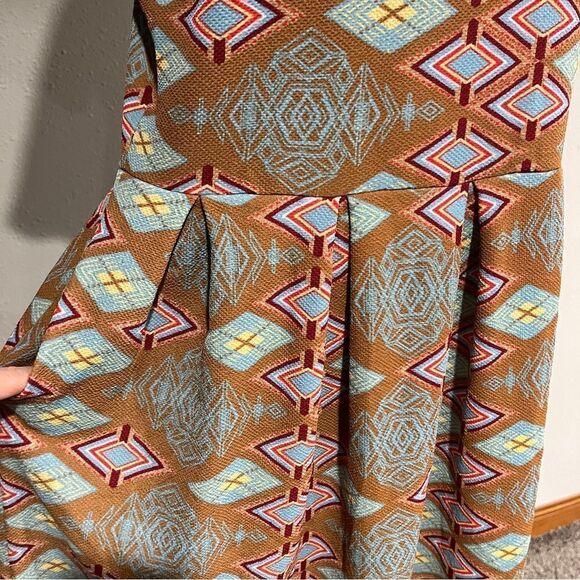 LuLaRoe Amelia geometric print short sleeve scoop neck casual plus size dress 2X - Picture 6 of 15